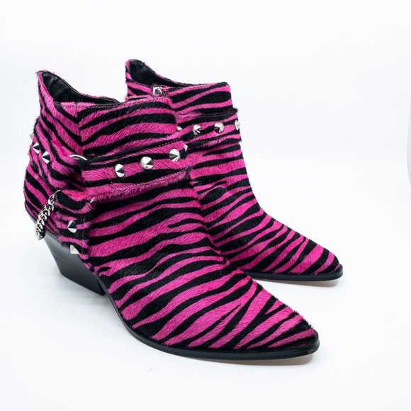 NWOT JESSICA SIMPSON Zayrie Pink and Black Zebra Print Ankle Boot - Picture 2 of 9